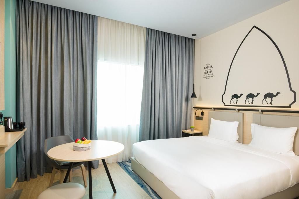 Двухместный (Улучшенный номер с кроватью размера «king-size»), Swiss-Belinn Muscat Oman
