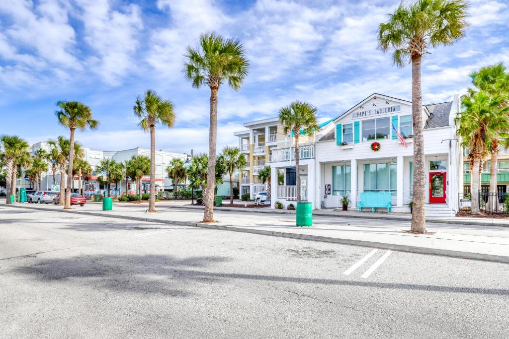 Oceanside 306-B photo 1
