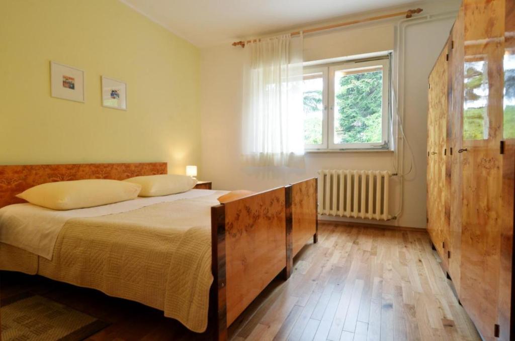 Apartment Rojnic - 3 bedrooms apartment photo 2