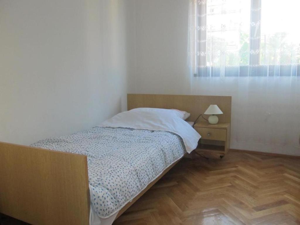 Apartment Razum - Three Bedroom apartment photo 1