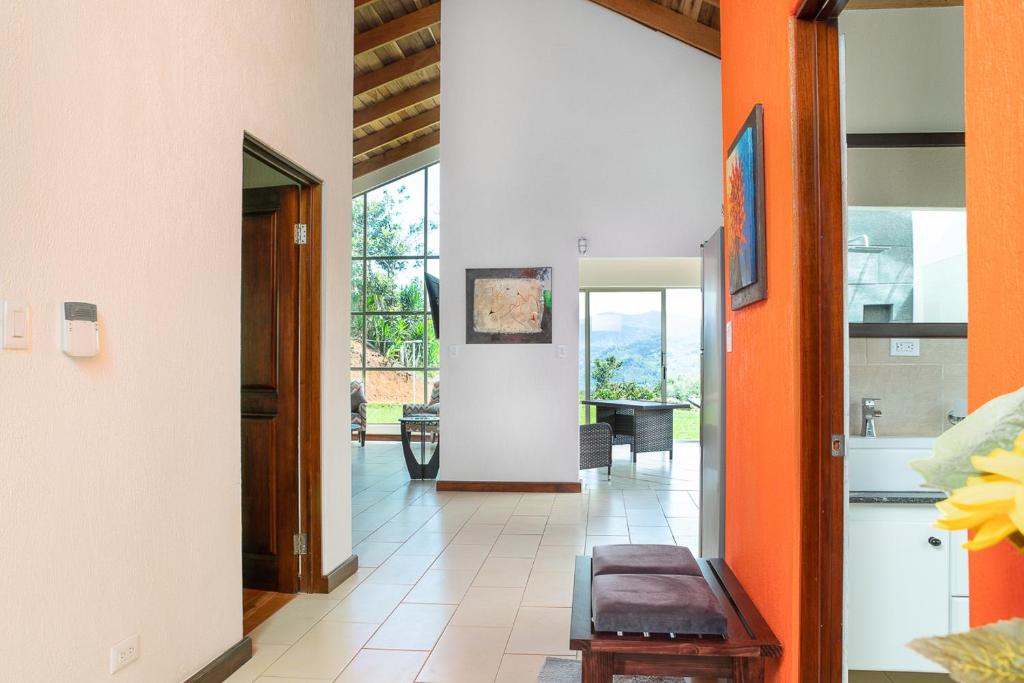 Casa Sofia, a Gem Close to Orosi Thermal Pools! photo 4