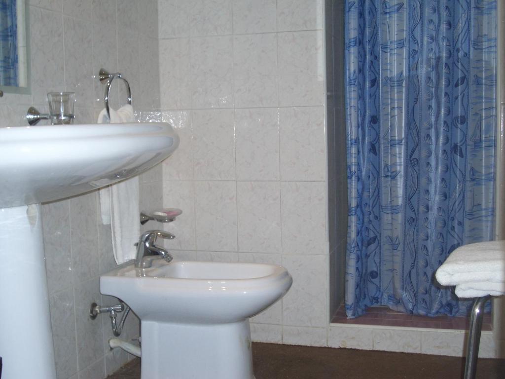 Hotel Les Amandiers photo 3