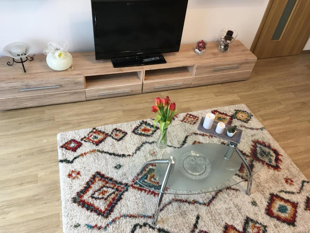 Elegantza Suites photo 3