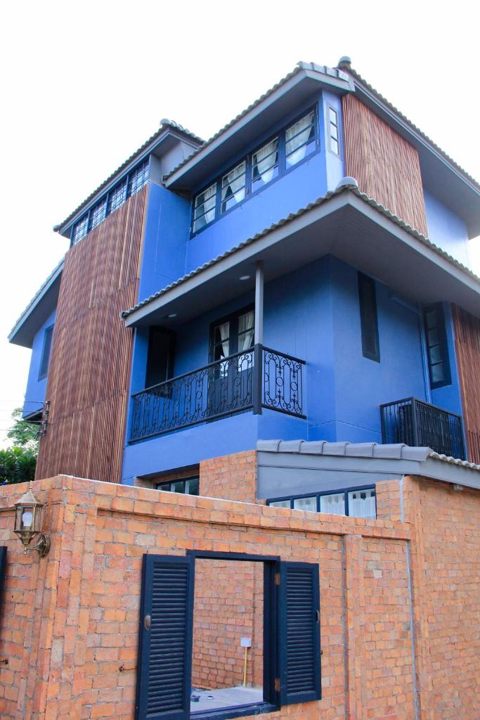 P.O.E Posh Homestay photo 1