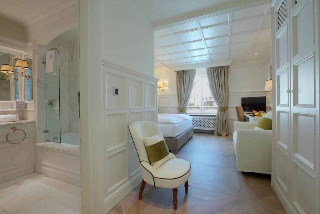 Двухместный (Двухместный номер с 1 кроватью и видом на реку), Grand Hôtel des Alpes