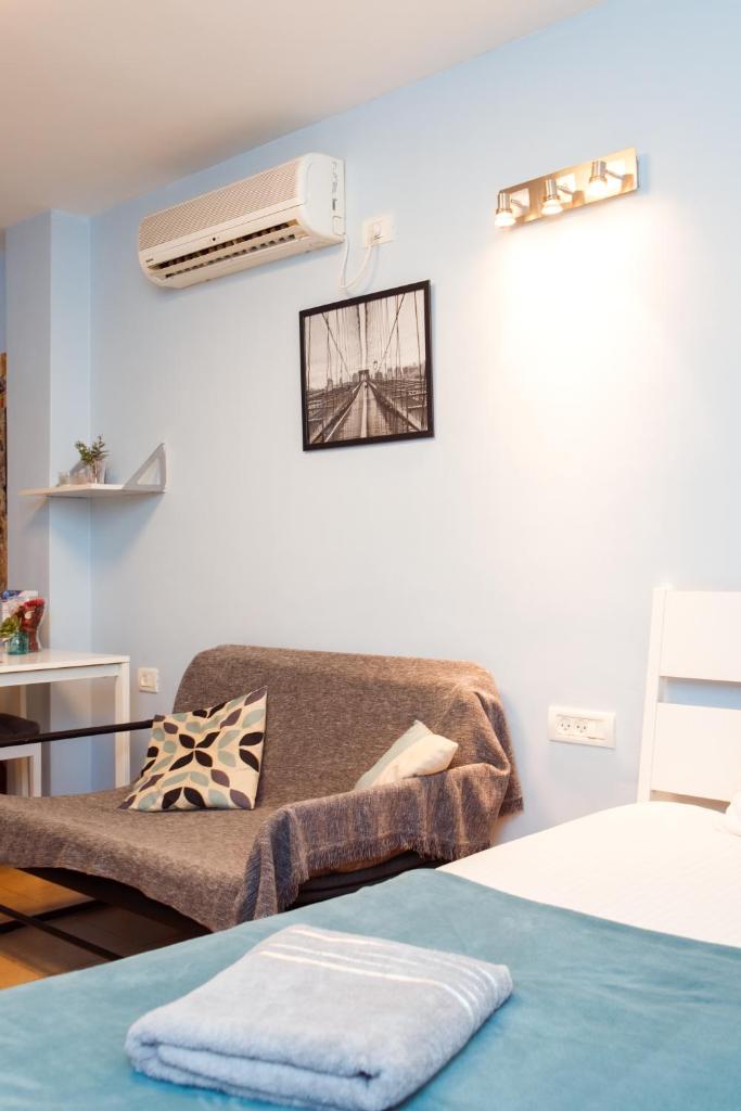 Cozy Studio "De Shalit" photo 3