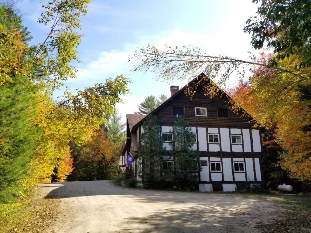 Kancamagus Swift River Inn image