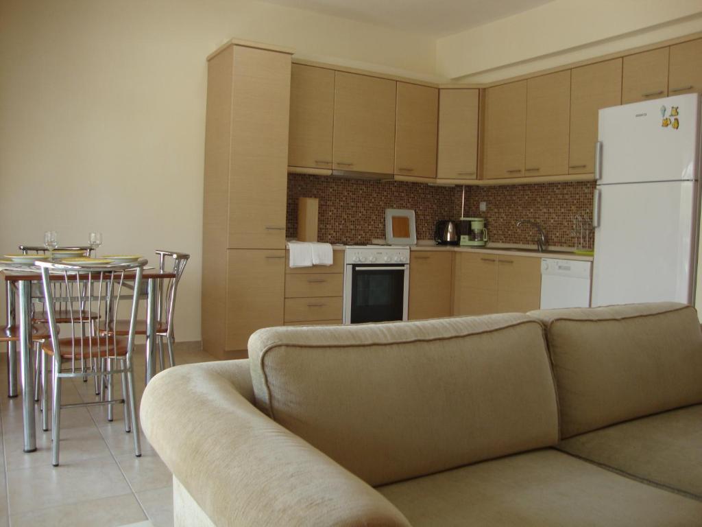 Joy Apartment photo 4