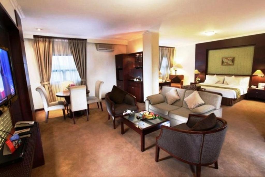 Swiss-Belhotel Borneo Banjarmasin photo 1