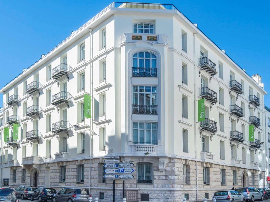 Ibis Styles Nice Centre Gare photo 1