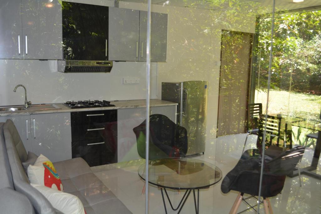 Shadow Grove Camping & Cabins Kitulgala photo 4