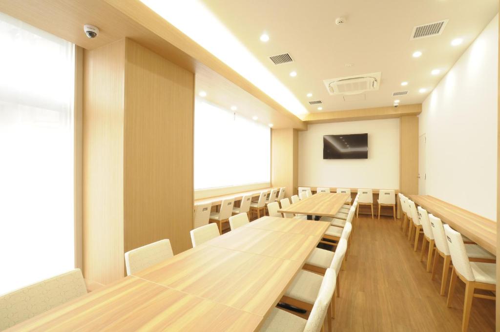 AB Hotel Omihachiman photo 3