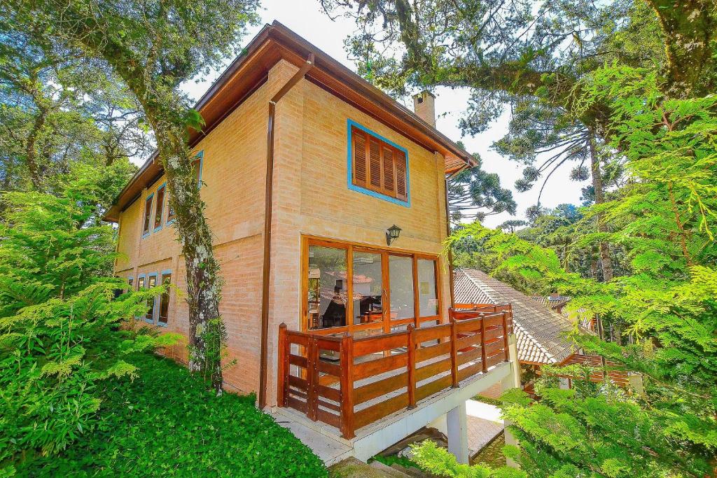 Casa com lareira e área gourmet em Monte Verde photo 1