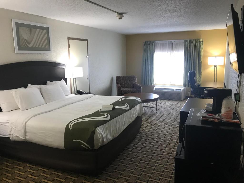 Quality Inn image