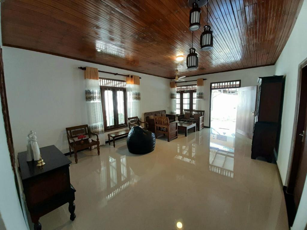 Villa Black Beach photo 1