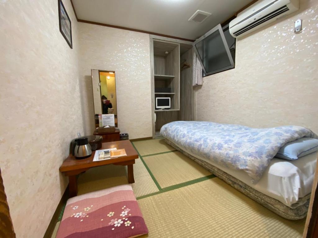 Asakusa Ryokan Toukaisou photo 2