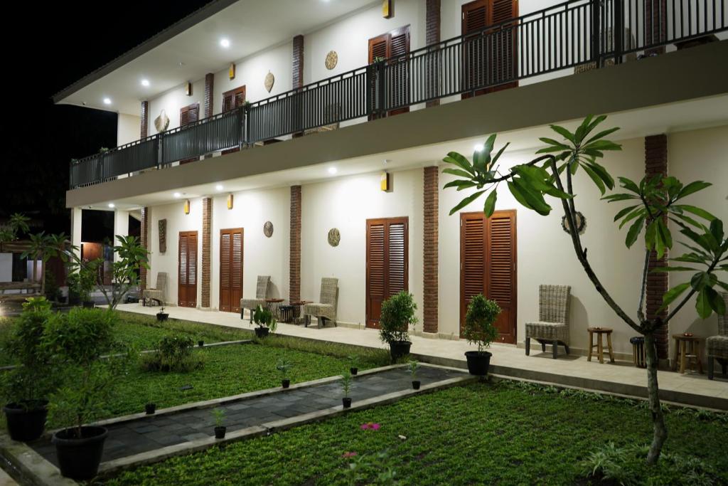 Naima Jiwo, Yogyakarta