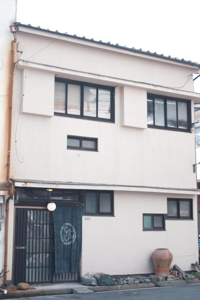 一棟貸ゲストハウス 傾㐂屋 Kabukiya photo 2