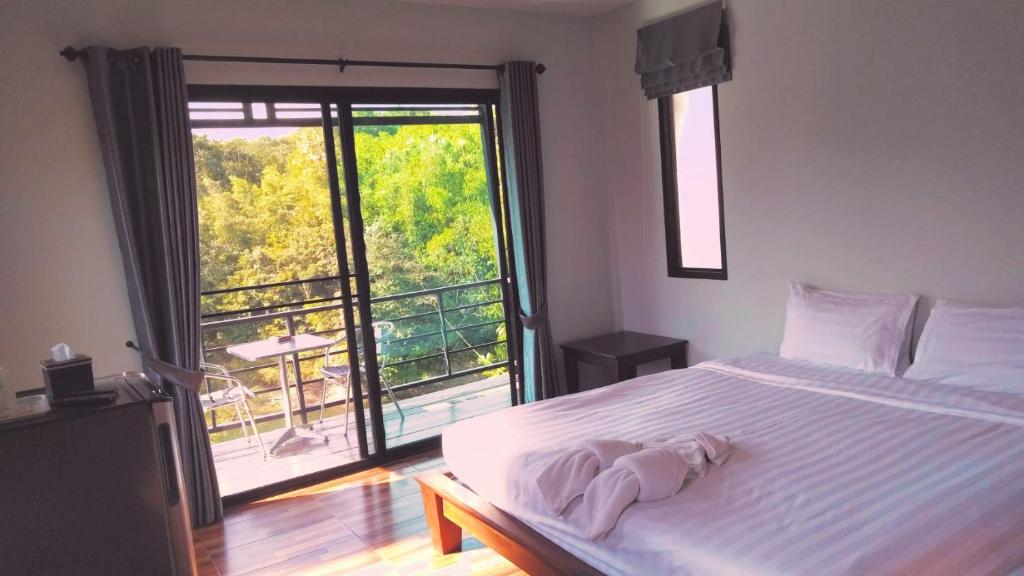 Sangkla Resort photo 1