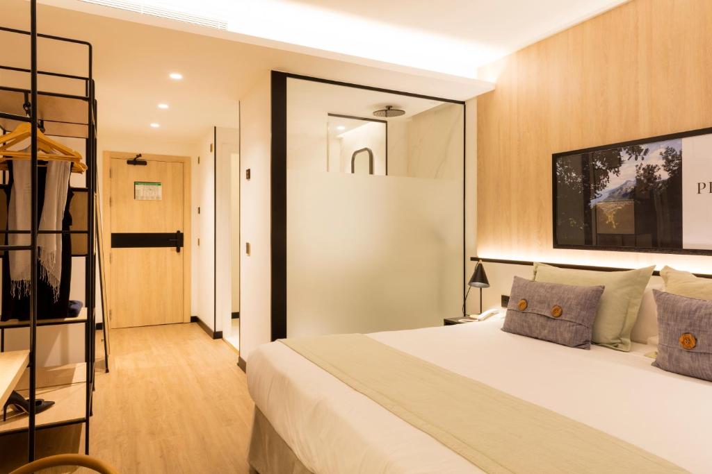 Двухместный (Улучшенный двухместный номер с 1 кроватью), Ars Magna Bleisure Hotel