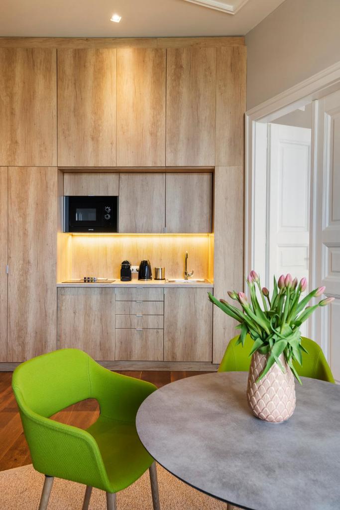 Lakeside Budapest Residences 1 MIN FROM METRO Room Type - Deluxe Panorama Apartment