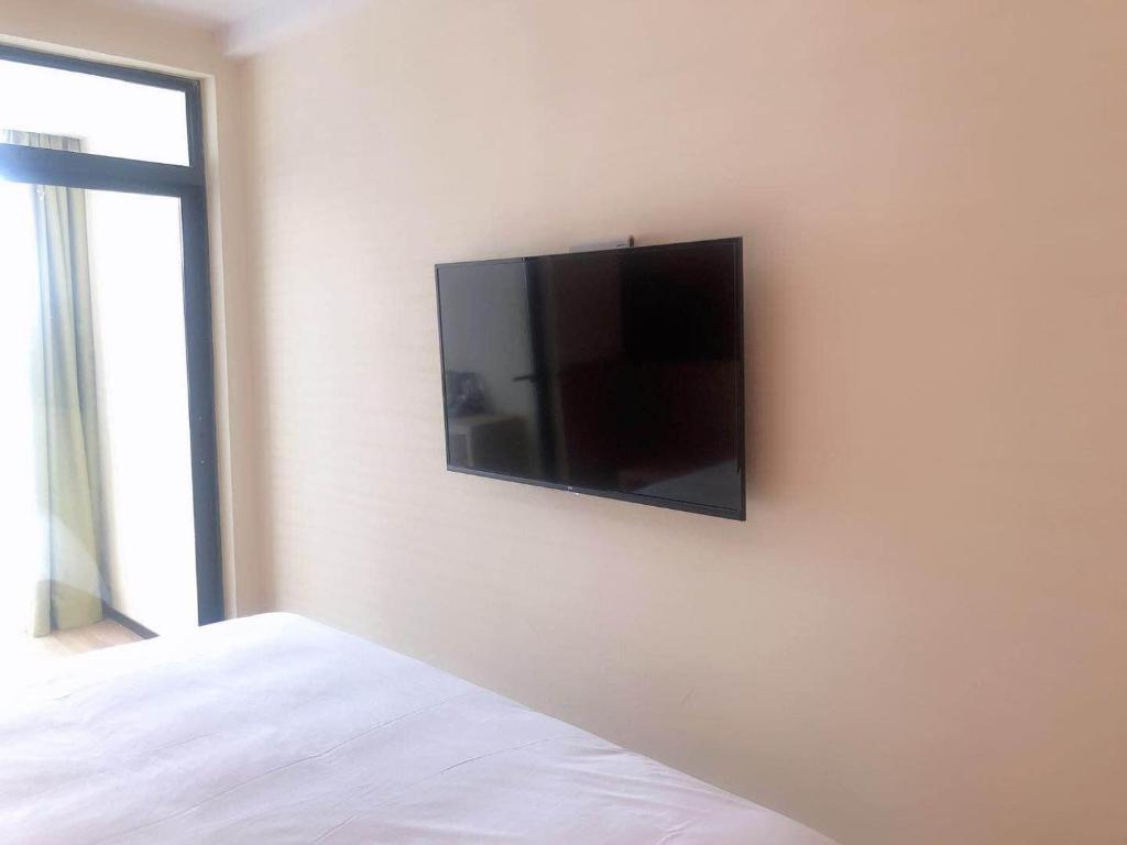 IU Hotel Guiyang Olympic Sports Center China Resources Vientiane photo 1
