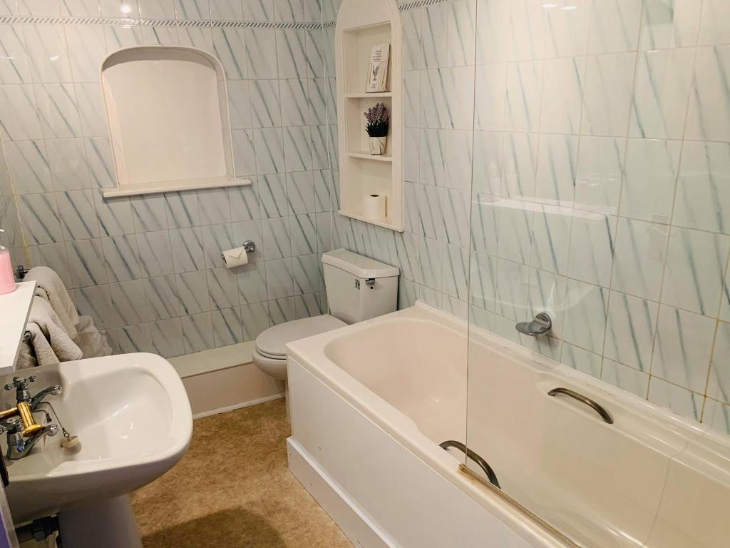 Ye Olde White Harte Hotel Room Type - Superior Quadruple Room