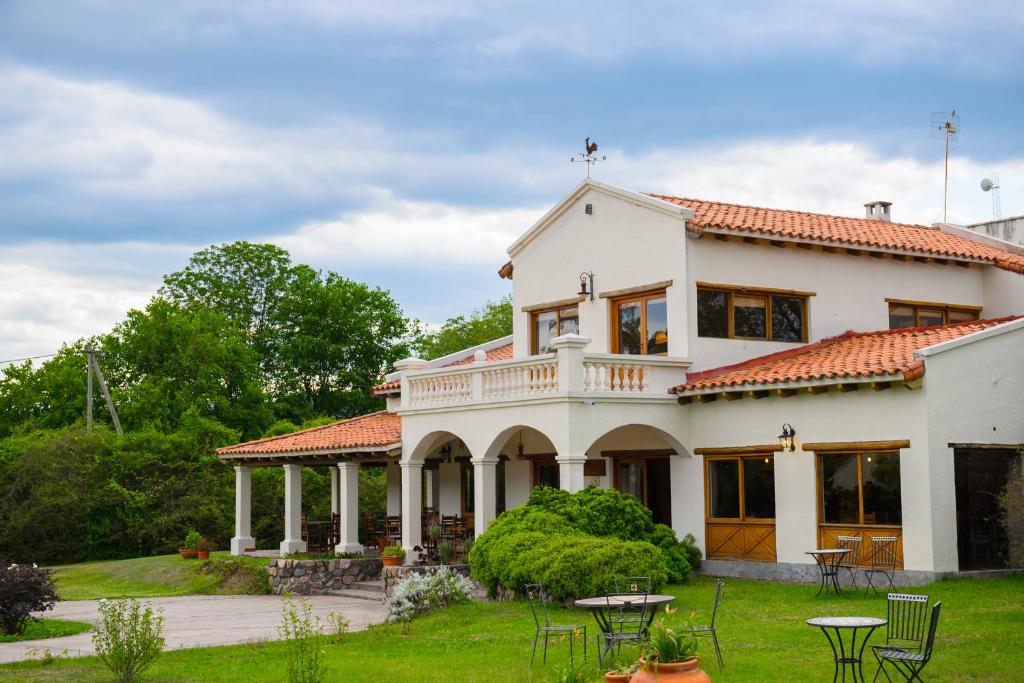 Hosteria La Caldera photo 3