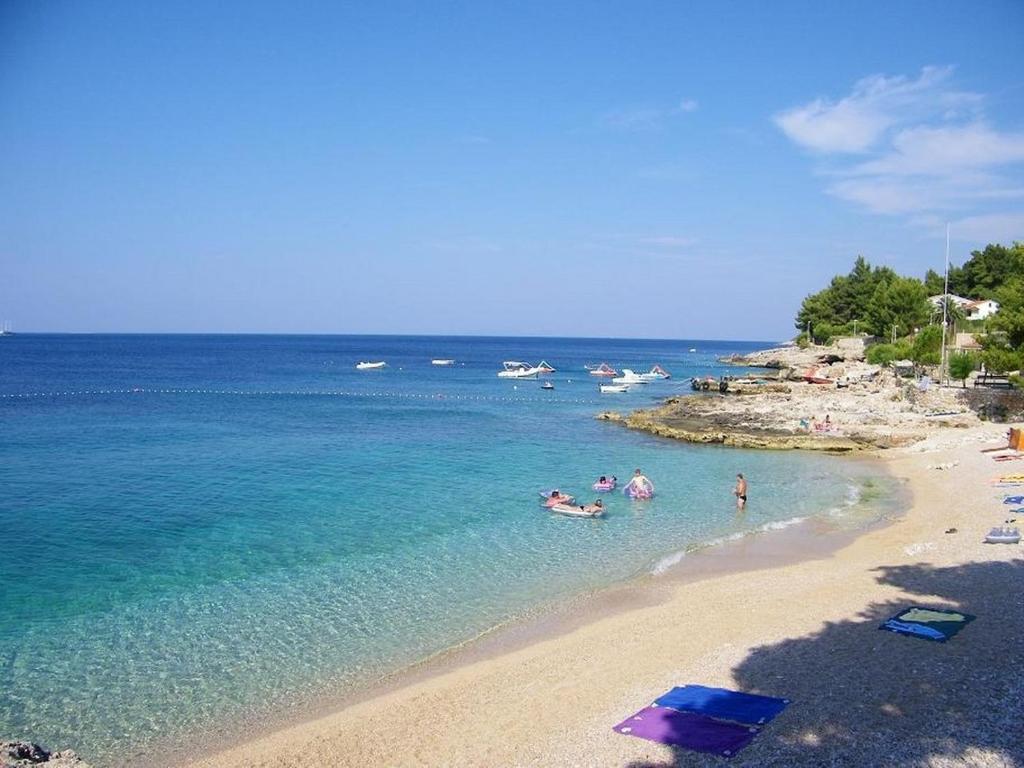 Apartments Fran-30m from sea photo 4