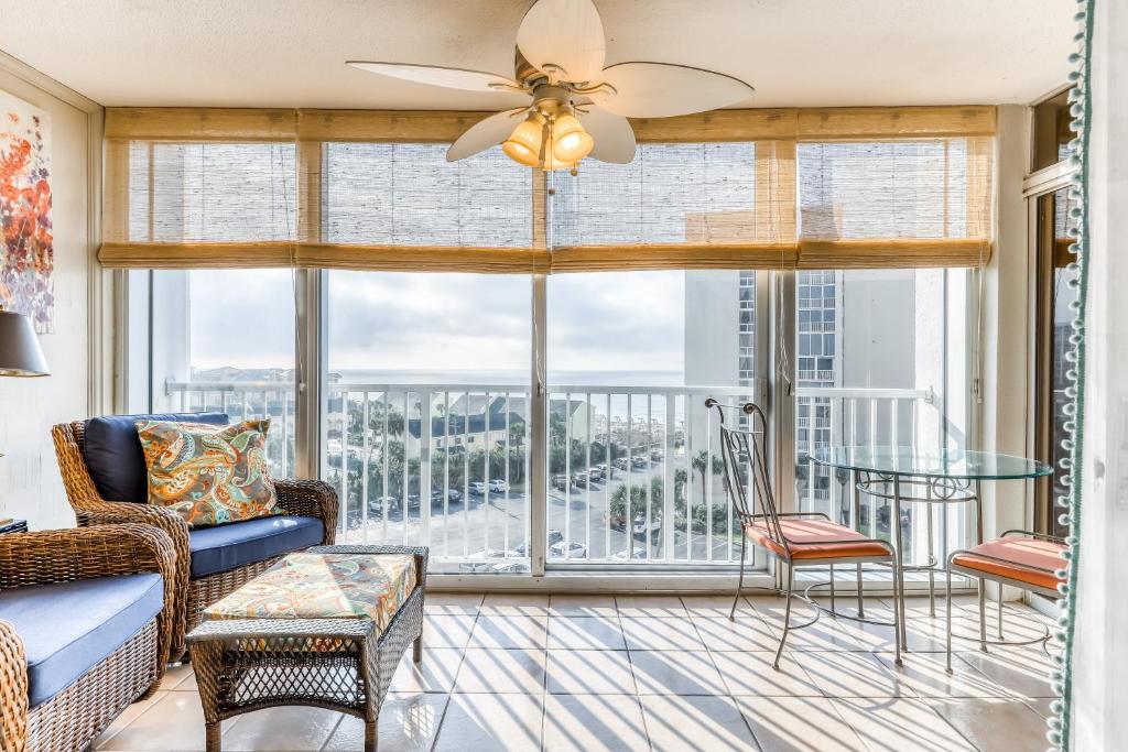 Shoreline Towers 1052 2 Bedroom Condo by RedAwning image