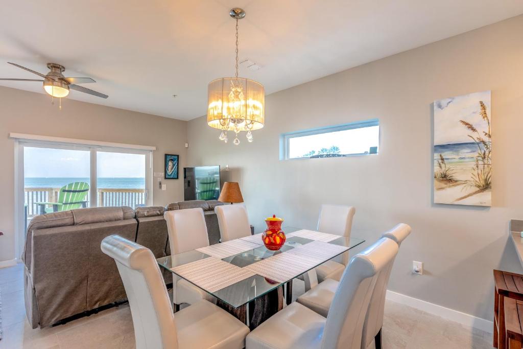 Bayview Paradise photo 2