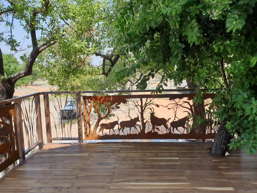 Callies Game Lodge Safaris photo 4