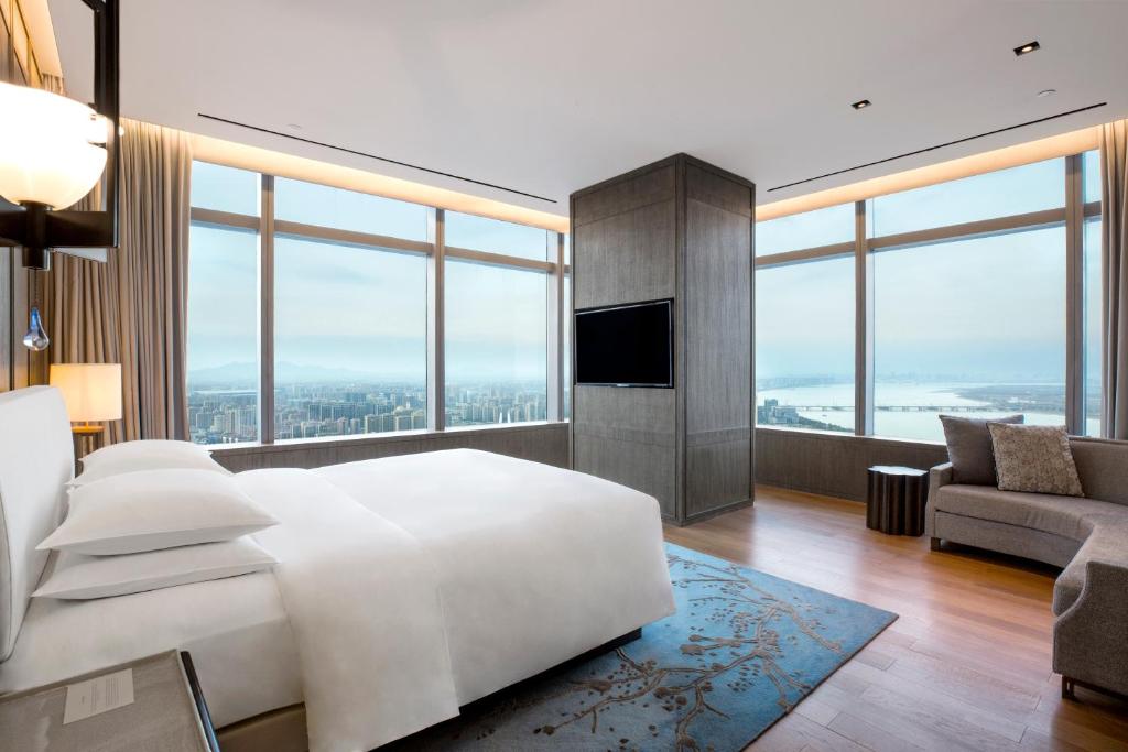 Сьюит (Люкс «Парк»), Park Hyatt Hangzhou