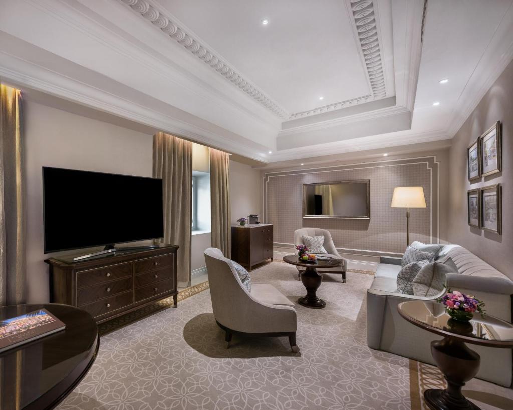 Сьюит (Люкс «Премьер» Collyer), The Fullerton Hotel Singapore