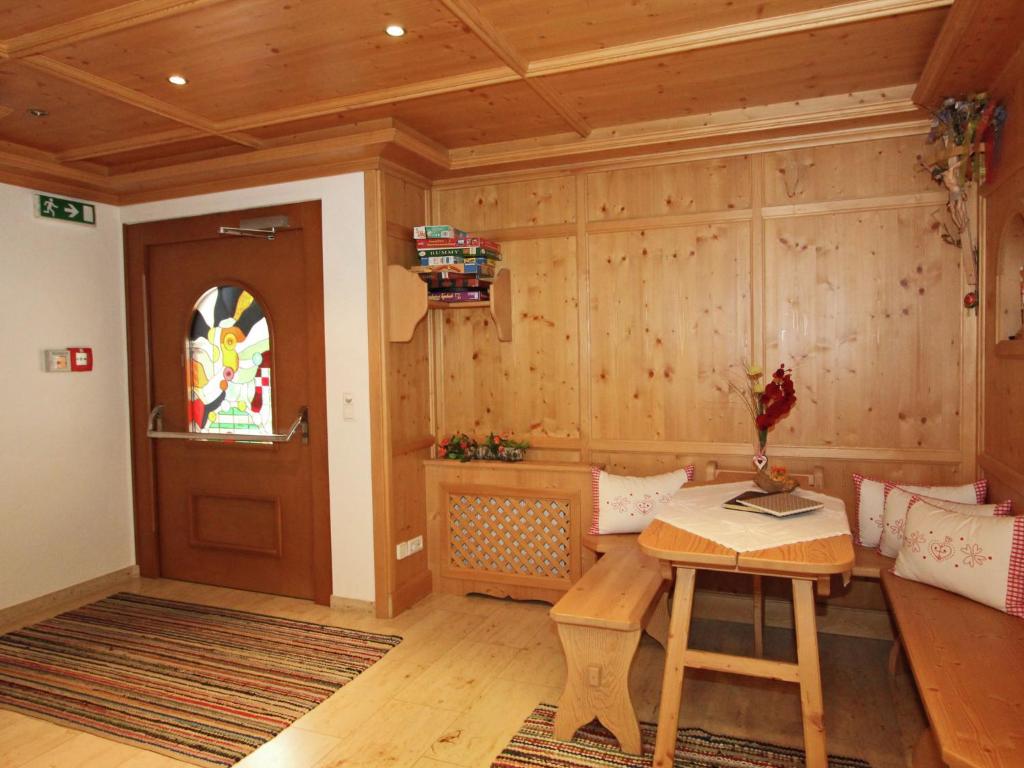 Luxurious apartment in Kaltenbach with Sauna photo 1