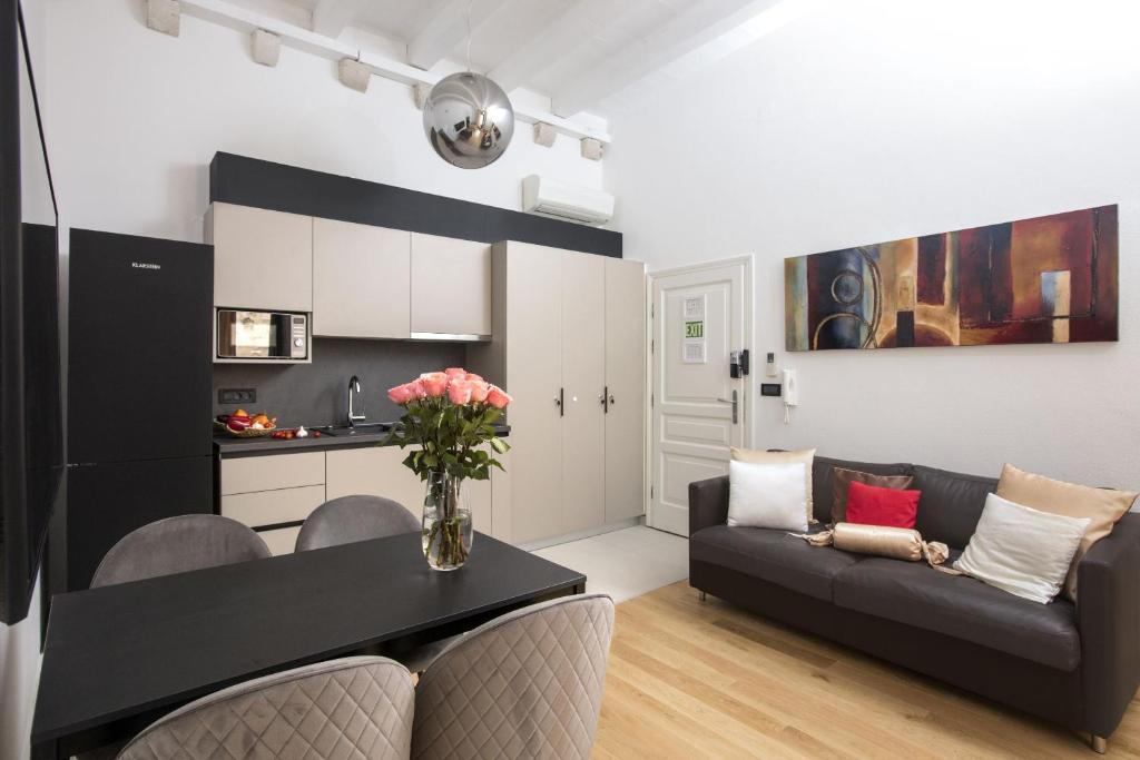 Апартаменты (Апартаменты Делюкс), Apartments More
