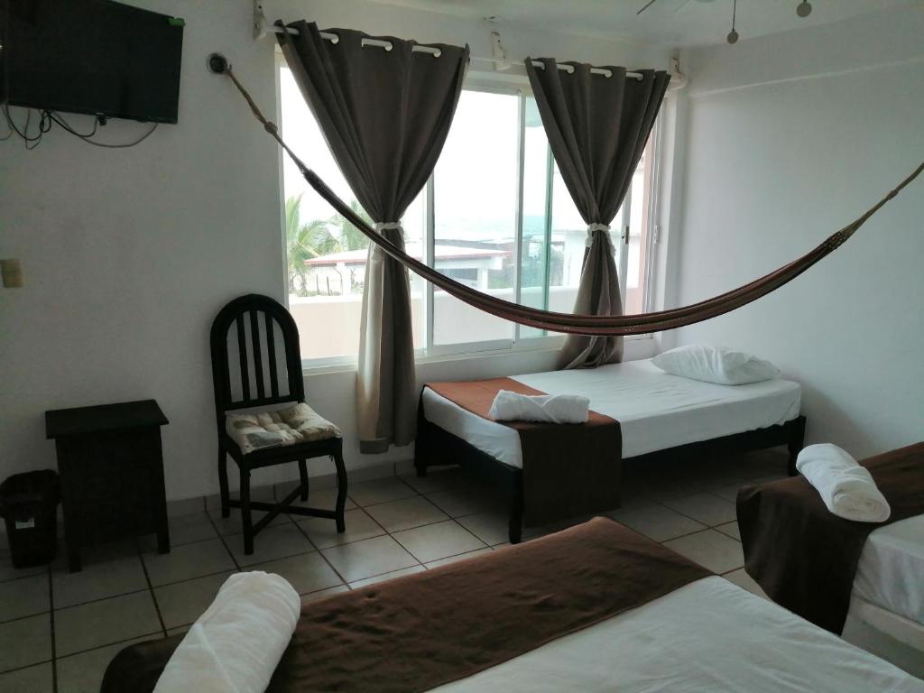 Hotel Arrecife Chachalacas photo 4
