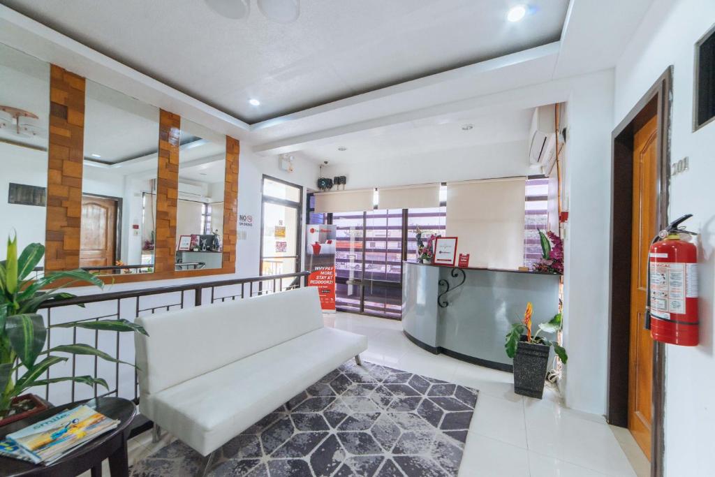 RedDoorz Plus near Dadiangas Heights photo 2