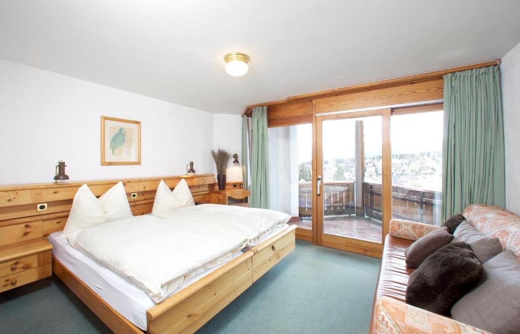 Arena Guesthouse photo 3