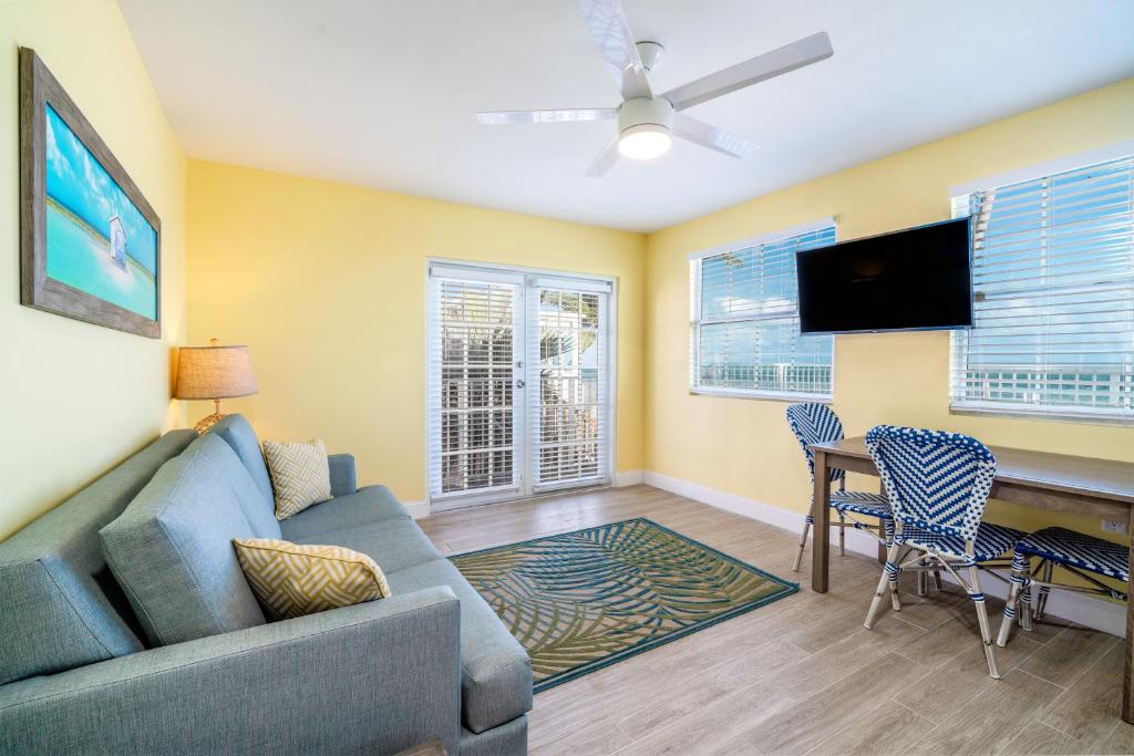 Rainbow Bend Resort photo 1