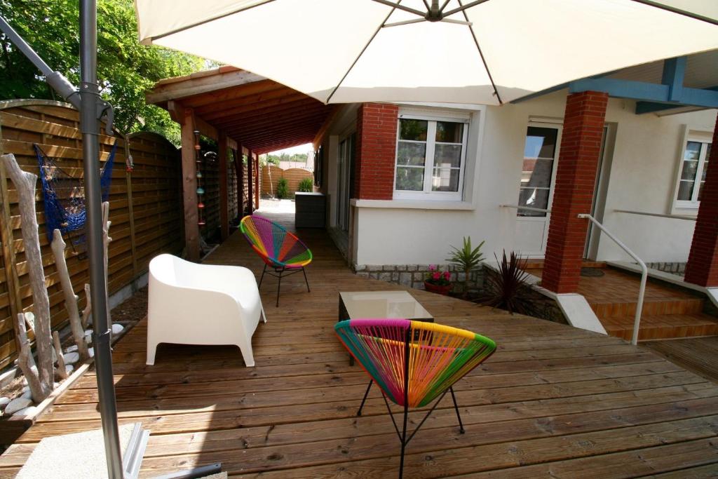 Lovely house with Garden and Terrace very close to the beach photo 1