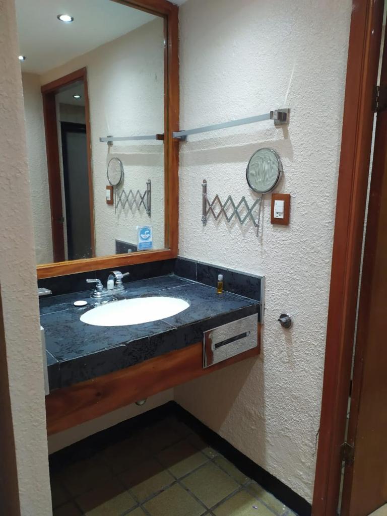 Hotel Cabildos photo 1