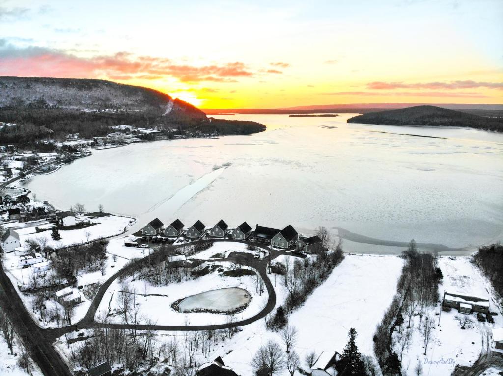 Keltic Quay Cottages & Bayfront Lodge photo 1