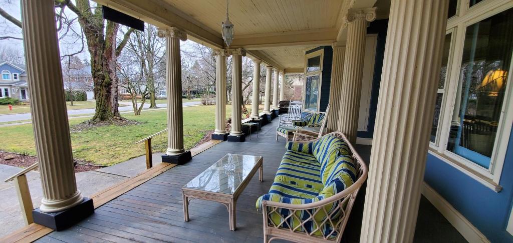 Saravilla Bed & Breakfast photo 4