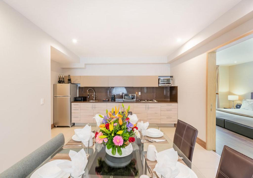 Двухместный (Улучшенный двухместный номер с 1 кроватью), Lamartine 619 Residencial