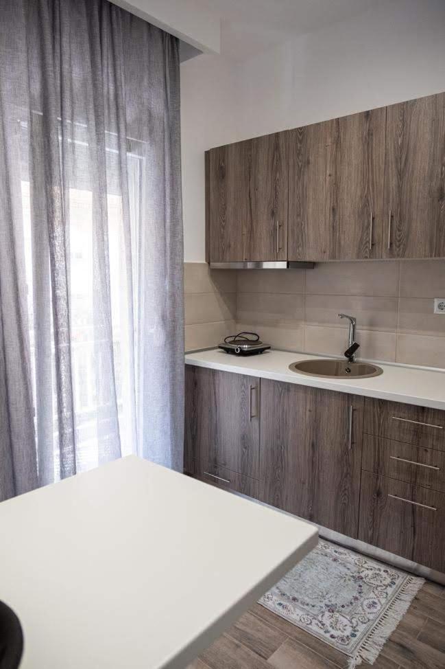 Apartment One photo 4