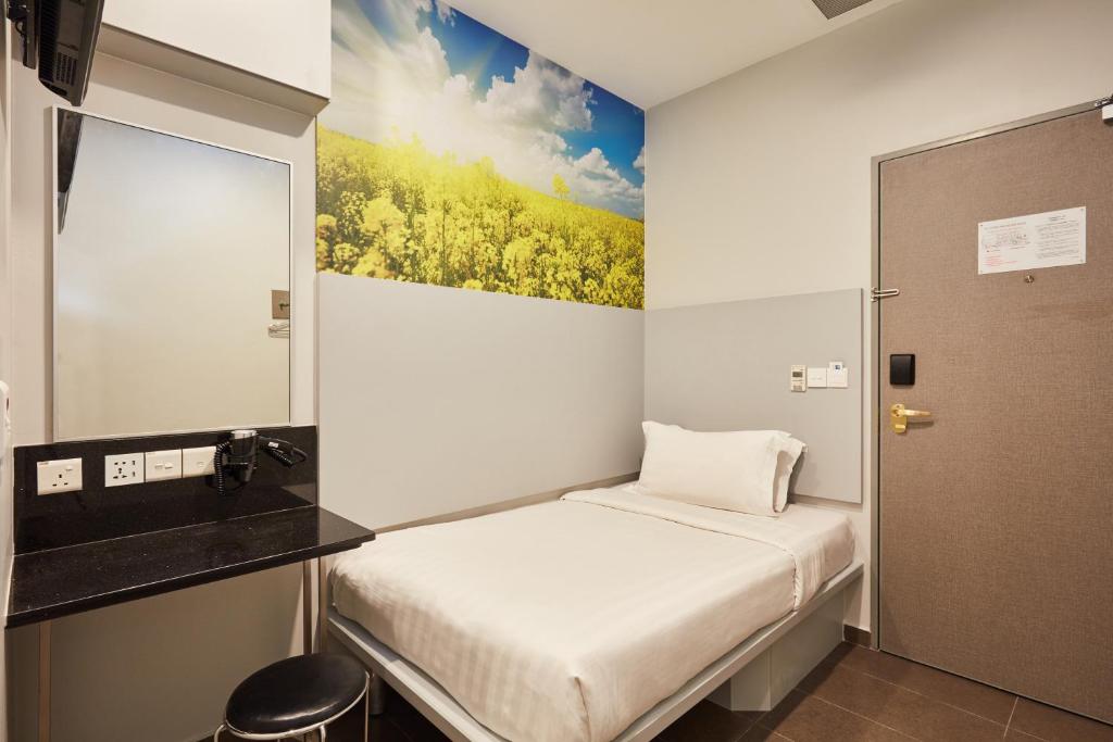Одноместный (Стандартный одноместный номер (без окна)), Fragrance Hotel - Bugis