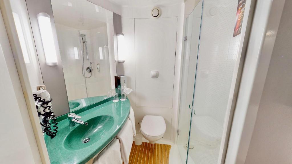 Двухместный (Стандартный двухместный номер с 1 кроватью), ibis Hotel Köln Airport