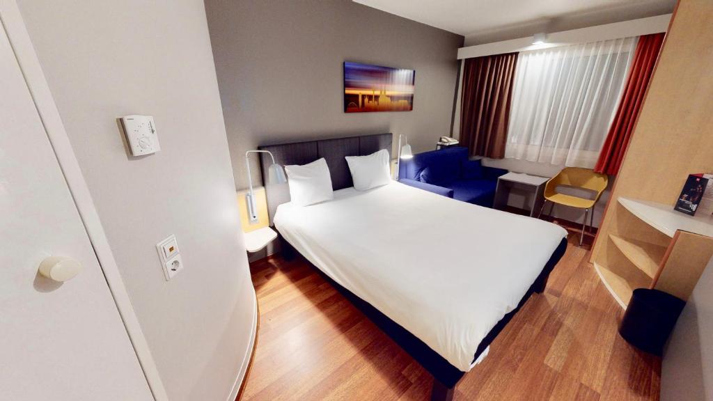 Двухместный (Стандартный двухместный номер с 1 кроватью), ibis Hotel Köln Airport