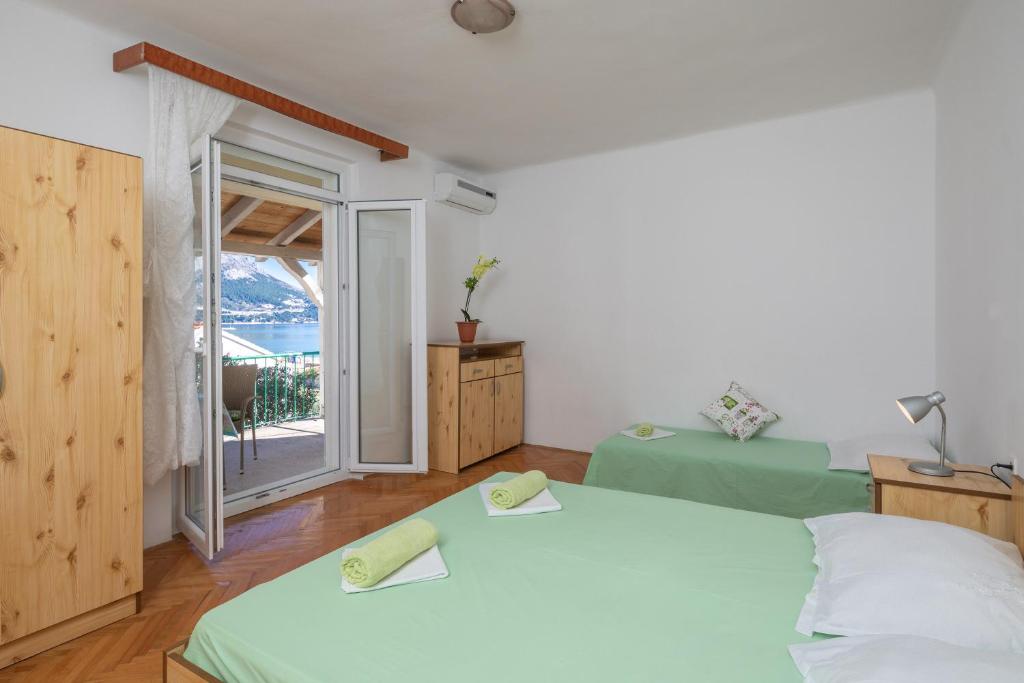 Beach Apartments "Bili Cvitak" photo 1